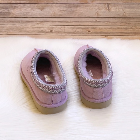 UGG Tasman Slippers For Outdoor/Indoor Use - Picture 4 of 8
